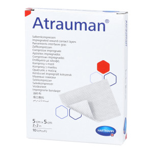 Atrauman sterile Salbenkompressen 5 x 5 cm