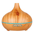 Aroma Diffuser in Holzoptik mit LED